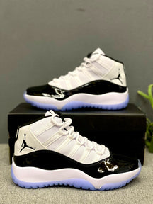 Gray helmet for bikers